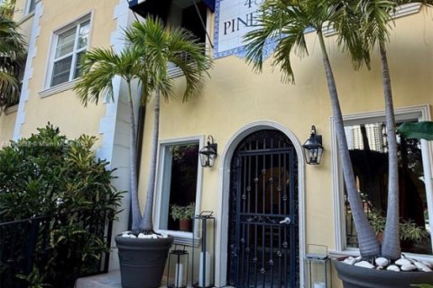 Copropriété à vendre à Miami Beach, Floride: 1 chambre, 56.02 m2 № 2013433 - photo 3