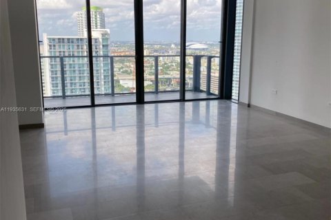 Condominio en alquiler en Miami, Florida, 3 dormitorios, 155.8 m2 № 1993762 - foto 7
