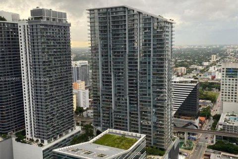 Condominio en alquiler en Miami, Florida, 3 dormitorios, 155.8 m2 № 1993762 - foto 6