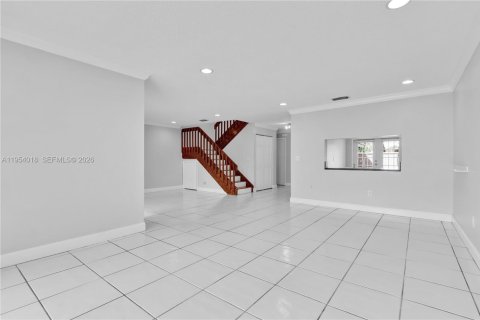 Touwnhouse à louer à Miami, Floride: 3 chambres, 175.59 m2 № 2008268 - photo 24