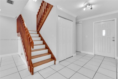 Touwnhouse à louer à Miami, Floride: 3 chambres, 175.59 m2 № 2008268 - photo 17