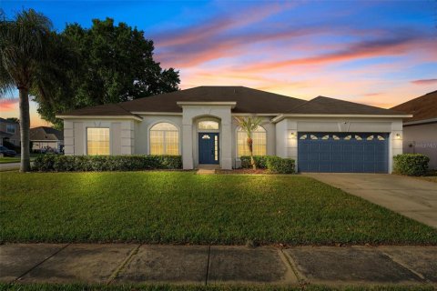 Casa en DeBary, Florida 4 dormitorios, 225.66 m2 № 2101176