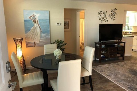 Appartement à louer à Dunedin, Floride: 3 chambres, 111.48 m2 № 2406342 - photo 4