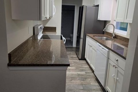 Appartement à louer à Dunedin, Floride: 3 chambres, 111.48 m2 № 2406342 - photo 13
