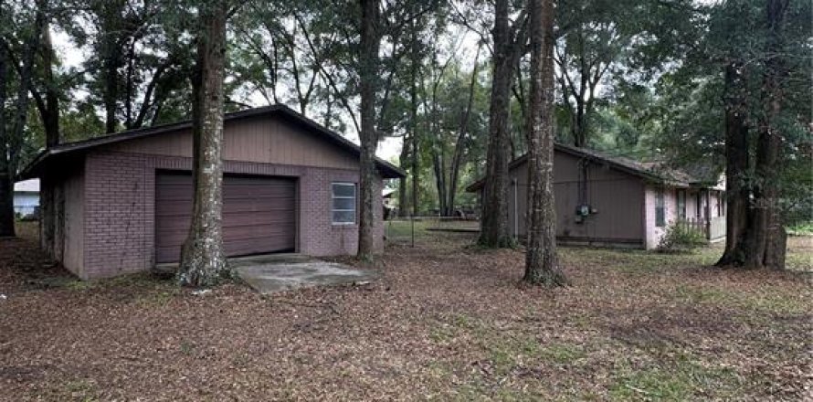 House in Ocala, Florida 3 bedrooms, 89.19 sq.m. № 2403647