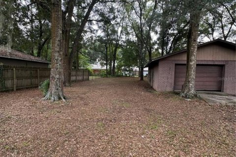 House in Ocala, Florida 3 bedrooms, 89.19 sq.m. № 2403647 - photo 21