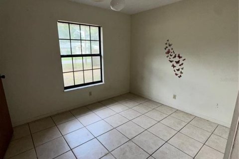 House in Ocala, Florida 3 bedrooms, 89.19 sq.m. № 2403647 - photo 12