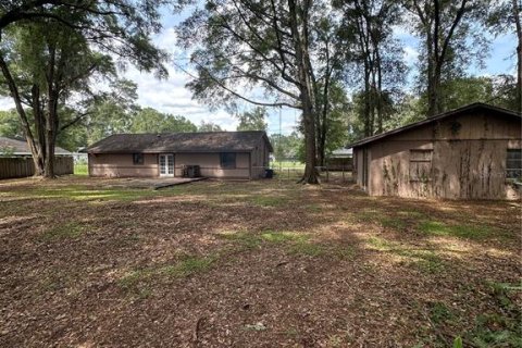 House in Ocala, Florida 3 bedrooms, 89.19 sq.m. № 2403647 - photo 26