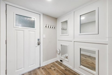 Condominio en alquiler en Saint Petersburg, Florida, 2 dormitorios, 106.84 m2 № 1875812 - foto 6