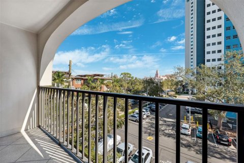 Condominio en alquiler en Saint Petersburg, Florida, 2 dormitorios, 106.84 m2 № 1875812 - foto 20