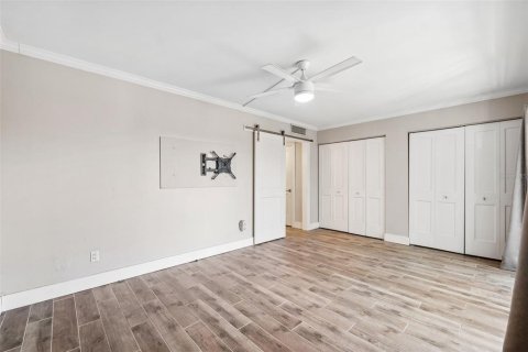 Condominio en alquiler en Saint Petersburg, Florida, 2 dormitorios, 106.84 m2 № 1875812 - foto 24