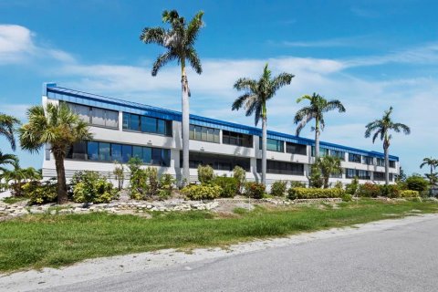 Copropriété à vendre à Bradenton Beach, Floride: 2 chambres, 116.96 m2 № 1835722 - photo 3