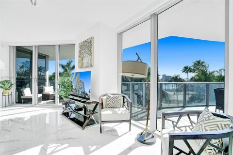 Copropriété à vendre à Miami, Floride: 3 chambres, 173.26 m2 № 2053879 - photo 2
