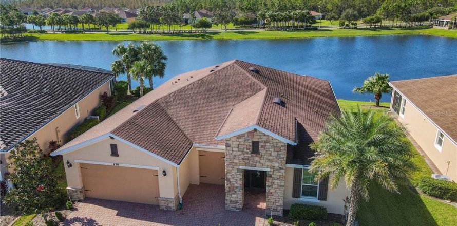 Casa en Kissimmee, Florida 4 dormitorios, 216.09 m2 № 1422803