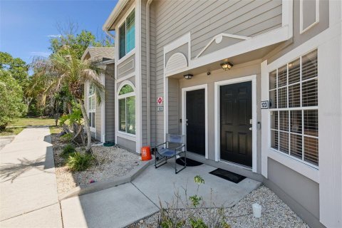 Condo in Altamonte Springs, Florida, 2 bedrooms  № 2231291 - photo 3
