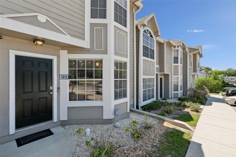 Condo in Altamonte Springs, Florida, 2 bedrooms  № 2231291 - photo 2