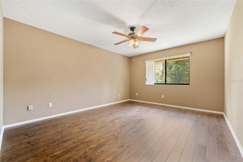 Townhouse in Longwood, Florida 3 bedrooms, 156.26 sq.m. № 1873729 - photo 10