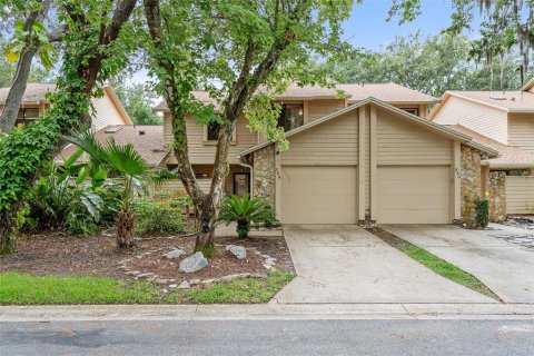 Townhouse in Longwood, Florida 3 bedrooms, 156.26 sq.m. № 1873729 - photo 1