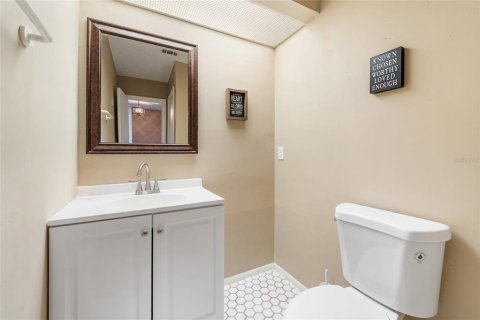 Townhouse in Longwood, Florida 3 bedrooms, 156.26 sq.m. № 1873729 - photo 9