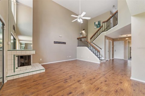 Townhouse in Longwood, Florida 3 bedrooms, 156.26 sq.m. № 1873729 - photo 4