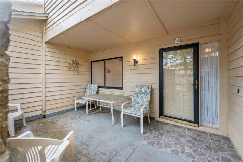 Townhouse in Longwood, Florida 3 bedrooms, 156.26 sq.m. № 1873729 - photo 16