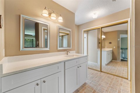 Townhouse in Longwood, Florida 3 bedrooms, 156.26 sq.m. № 1873729 - photo 12
