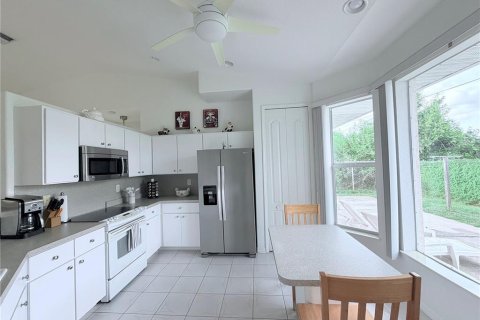 Villa ou maison à vendre à North Port, Floride: 3 chambres, 151.15 m2 № 2267429 - photo 11