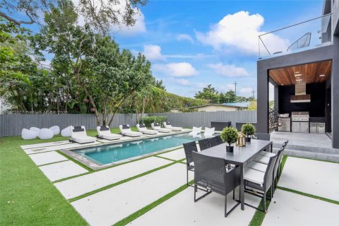 Villa ou maison à vendre à Miami, Floride: 5 chambres, 278.89 m2 № 1790148 - photo 26