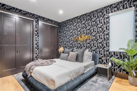 Villa ou maison à vendre à Miami, Floride: 5 chambres, 278.89 m2 № 1790148 - photo 18