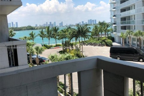 Copropriété à vendre à Miami Beach, Floride: 1 chambre, 75.25 m2 № 1940356 - photo 11