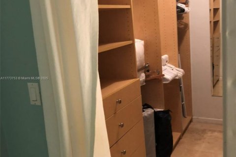 Copropriété à vendre à Miami Beach, Floride: 1 chambre, 75.25 m2 № 1940356 - photo 6