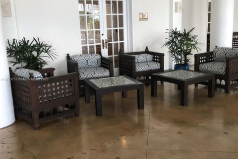Copropriété à vendre à Miami Beach, Floride: 1 chambre, 75.25 m2 № 1940356 - photo 18