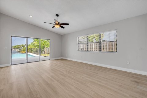 House in Palm Coast, Florida 3 bedrooms, 159.42 sq.m. № 1745148 - photo 8