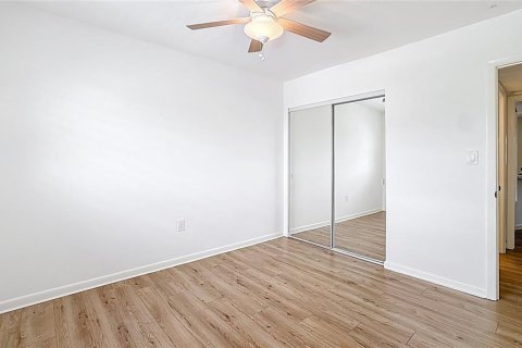 Condo in Winter Park, Florida, 2 bedrooms  № 1817525 - photo 12
