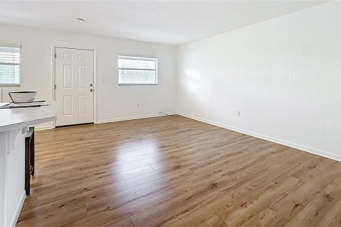 Condo in Winter Park, Florida, 2 bedrooms  № 1817525 - photo 5