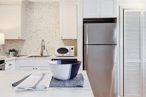 Condo in Winter Park, Florida, 2 bedrooms  № 1817525 - photo 6