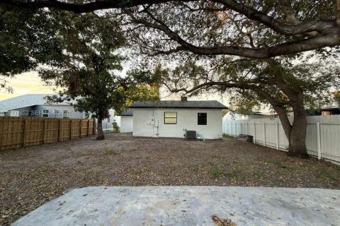 Villa ou maison à vendre à Miami, Floride: 3 chambres, 104.33 m2 № 1996088 - photo 20