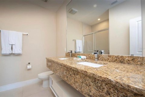 Townhouse in Kissimmee, Florida 4 bedrooms, 222.59 sq.m. № 2157147 - photo 22