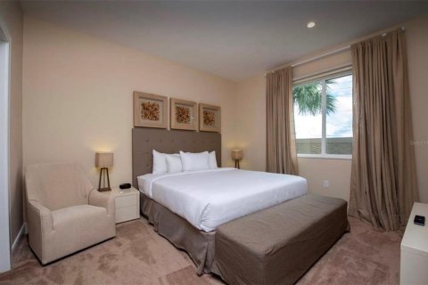 Townhouse in Kissimmee, Florida 4 bedrooms, 222.59 sq.m. № 2157147 - photo 12