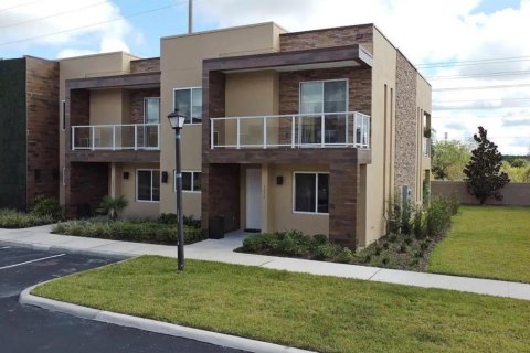 Townhouse in Kissimmee, Florida 4 bedrooms, 222.59 sq.m. № 2157147
