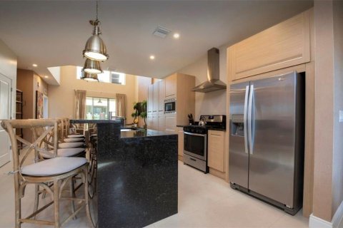 Townhouse in Kissimmee, Florida 4 bedrooms, 222.59 sq.m. № 2157147 - photo 8