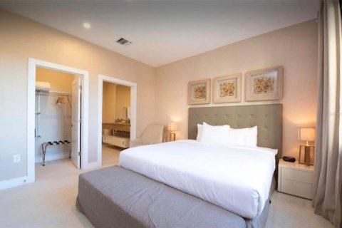 Townhouse in Kissimmee, Florida 4 bedrooms, 222.59 sq.m. № 2157147 - photo 13
