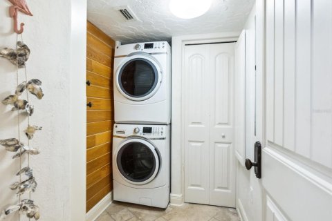 Condo in Sarasota, Florida, 3 bedrooms  № 1745086 - photo 20