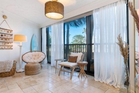 Condo in Sarasota, Florida, 3 bedrooms  № 1745086 - photo 7