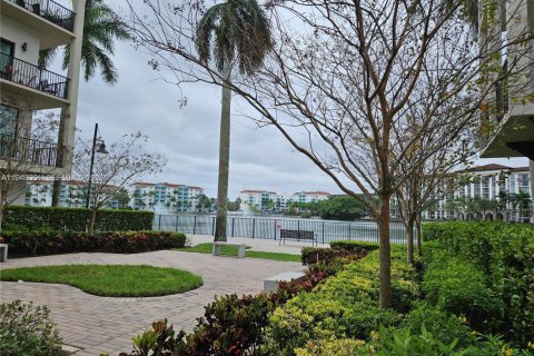 Снять в аренду кондоминиум в Дорал, Флорида 3 спальни, 104.89м2, № 2005085 - фото 3