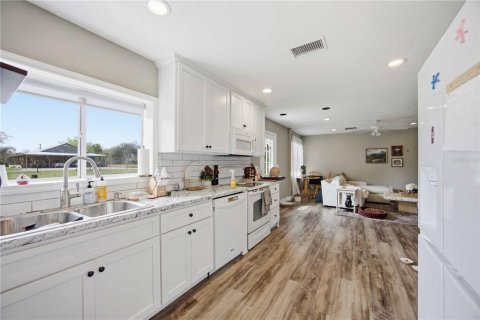 Villa ou maison à vendre à Sarasota, Floride: 3 chambres, 180.6 m2 № 2330502 - photo 30