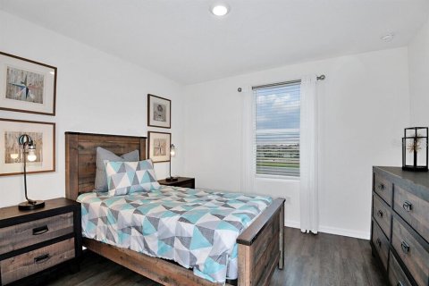 House in Apopka, Florida 3 bedrooms, 152.36 sq.m. № 2225841 - photo 5