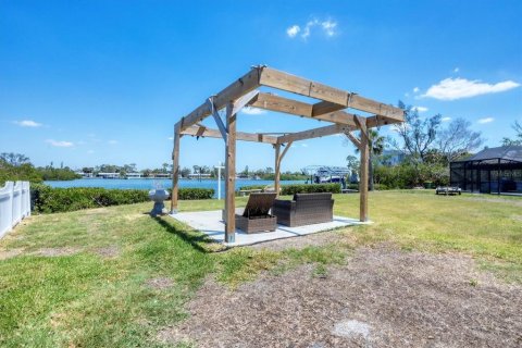 House in Englewood, Florida 3 bedrooms, 176.79 sq.m. № 1632493 - photo 29