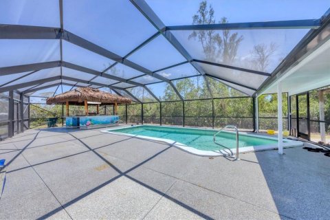 House in Englewood, Florida 3 bedrooms, 176.79 sq.m. № 1632493 - photo 23
