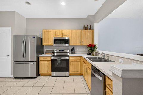 Adosado en venta en Wesley Chapel, Florida, 3 dormitorios, 147.53 m2 № 2150050 - foto 4